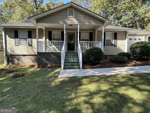 524 Sunnyland Dr, Thomaston, GA 30286