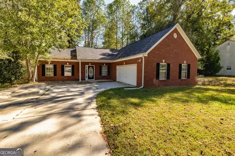224 Autumn Ridge Dr, Griffin, GA 30224