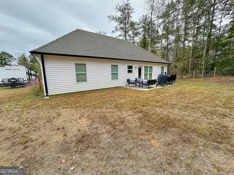 Exterior - 474 Waterview Dr, Lagrange, GA 30240 photo 5 of 6