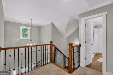Entry Way - 1565 Glass Bridge Rd, Lagrange, GA 30240 photo 3 of 3