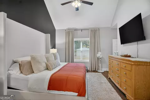 Bedroom - 1565 Glass Bridge Rd, Lagrange, GA 30240 photo 2 of 4