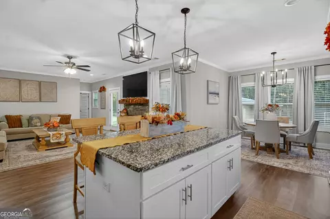 Kitchen - 1565 Glass Bridge Rd, Lagrange, GA 30240 photo 4 of 5