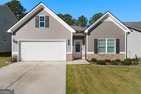 225 Sycamore Dr, Calhoun, GA 30701