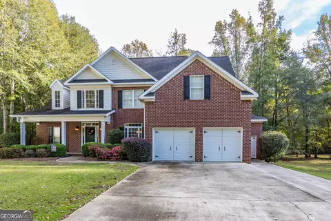 906 Huntcliffe Dr, Macon, GA 31210