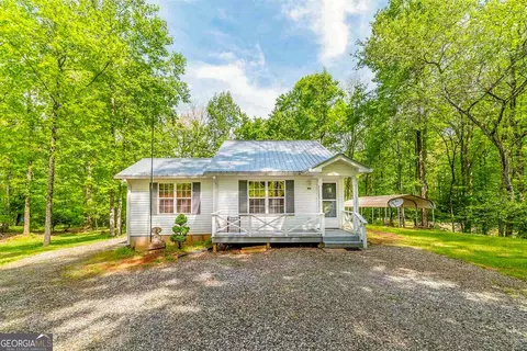 104 Brando Trl, Clarkesville, GA 30523