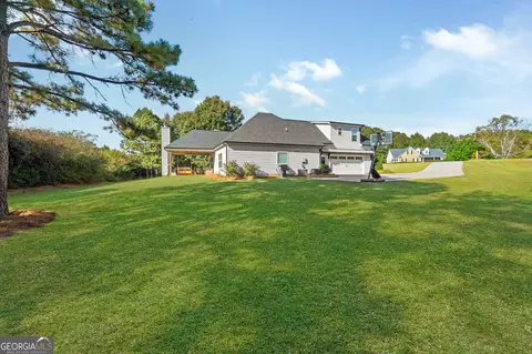 Exterior - 47 Chatham Ct, Williamson, GA 30292 photo 11 of 13