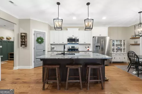 Kitchen - 47 Chatham Ct, Williamson, GA 30292 photo 1 of 4