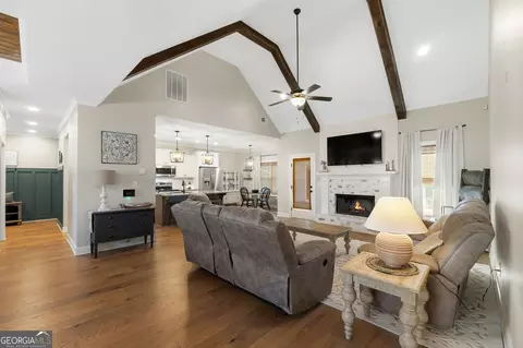 Other - 47 Chatham Ct, Williamson, GA 30292 photo 2 of 8