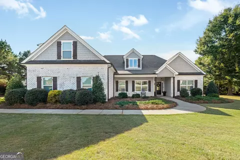 Exterior - 47 Chatham Ct, Williamson, GA 30292 photo 4 of 13