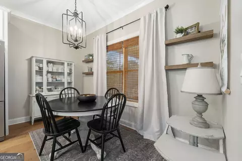 Dining - 47 Chatham Ct, Williamson, GA 30292 photo 4 of 4