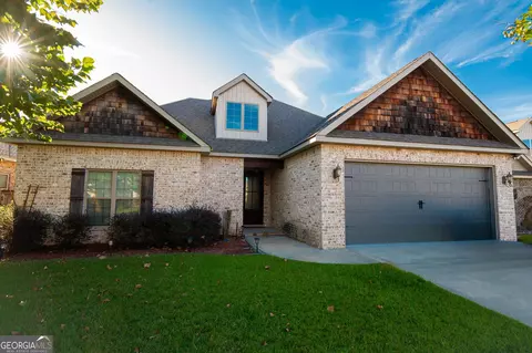 310 Rolling Acres Dr, Kathleen, GA 31047