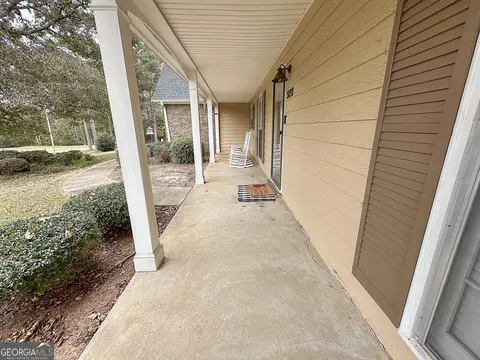 Exterior - 928 Stewart Rd, Lagrange, GA 30241 photo 1 of 9