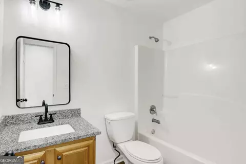 Bath - 1432 Shadow Creek Ave, Hampton, GA 30228 photo 2 of 2