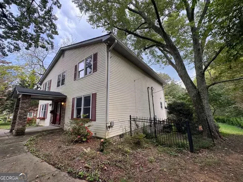 597 S Main St, Jasper, GA 30143 photo 3