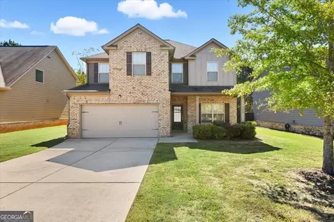 1078 Hartwell Rd, Locust Grove, GA 30248