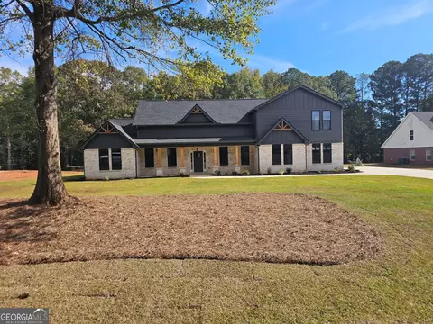 95 Cambridge Dr, Covington, GA 30014