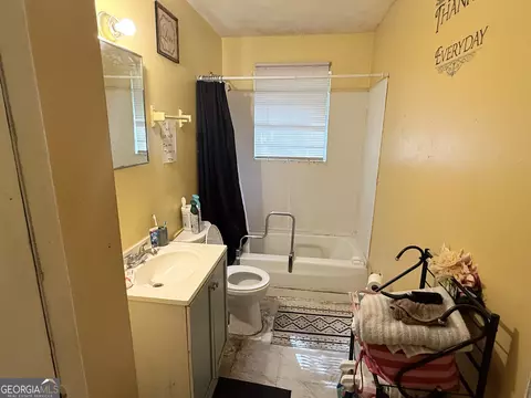 618 S Harlem Cir, Lagrange, GA 30241 photo 6