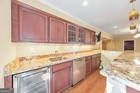 Kitchen - 3161 Willowstone Dr, Duluth, GA 30096 photo 5 of 5