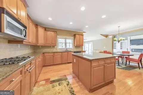 Kitchen - 3161 Willowstone Dr, Duluth, GA 30096 photo 3 of 5