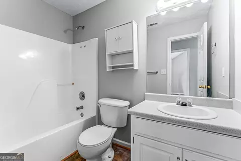 Bath - 137 Dodgen Place Dr, Hampton, GA 30228 photo 1 of 3