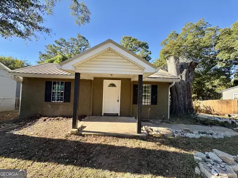 267 E Broad St, Newnan, GA 30263