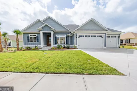 226 Jake Colton Dr, Kingsland, GA 31548