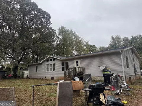 Exterior - 105 Skyline Dr, Hampton, GA 30228 photo 2 of 3