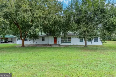 2656 Ware St, Blackshear, GA 31516