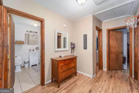 Entry Way - 2656 Ware St, Blackshear, GA 31516 photo 1 of 1