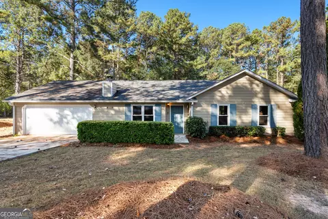 8173 Sunnydale Ln, Jonesboro, GA 30236