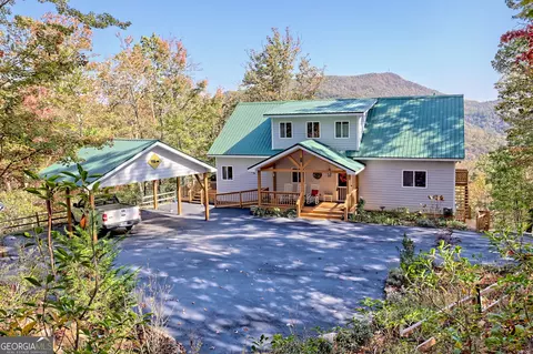 557 Walnut Grove Ln, Tiger, GA 30576