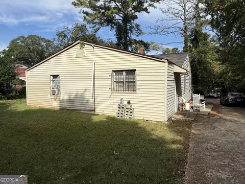 Exterior - 616 S Harlem Cir, Lagrange, GA 30241 photo 3 of 3