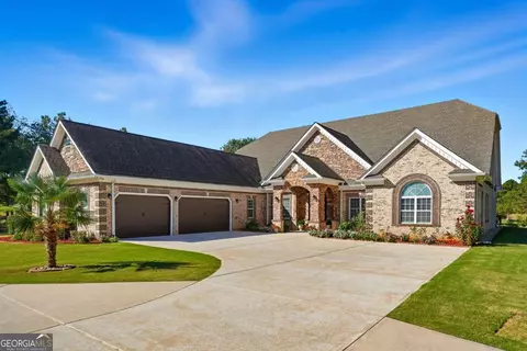 Exterior - 100 Marshas Vineyard, Hampton, GA 30228 photo 4 of 17