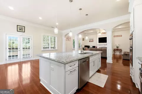 Kitchen - 100 Marshas Vineyard, Hampton, GA 30228 photo 2 of 3