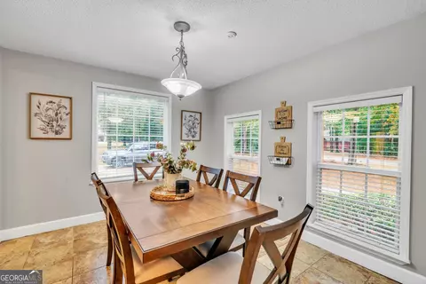 Dining - 620 Hatchee Ridge Rd, Dublin, GA 31021 photo 1 of 1