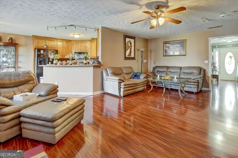 Living - 150 Charleston Pl, Covington, GA 30016 photo 2 of 4