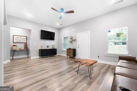 410 Strickland Loop, Forsyth, GA 31029 photo 8