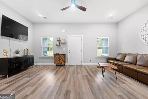 410 Strickland Loop, Forsyth, GA 31029 photo 7