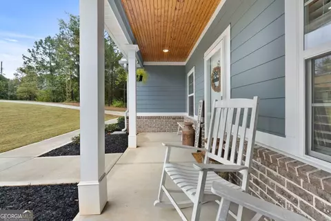 410 Strickland Loop, Forsyth, GA 31029 photo 5