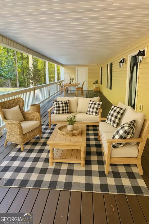 Exterior - 1516 Stark Rd, Jackson, GA 30233 photo 5 of 12