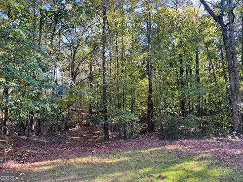 Exterior - 1516 Stark Rd, Jackson, GA 30233 photo 9 of 12