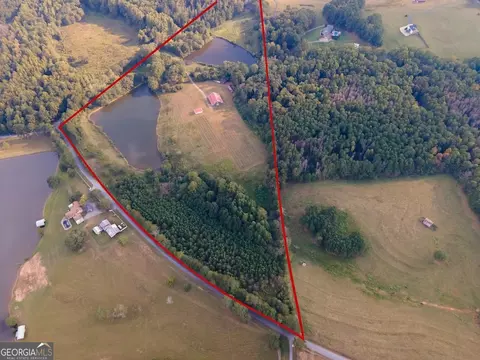 77 Little River Rd, Carrollton, GA 30117