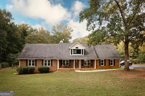 295 Hillview Rd, Hampton, GA 30228