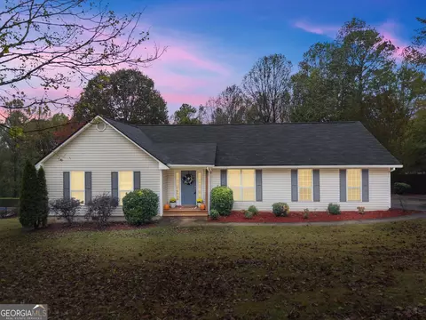 4912 Peach Mountain Dr, Gainesville, GA 30507