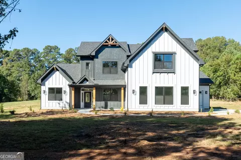 Exterior - 259 Massengale Rd, Brooks, GA 30205 photo 2 of 10