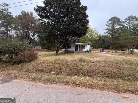 230 Lynn Dr, Covington, GA 30016 photo 2