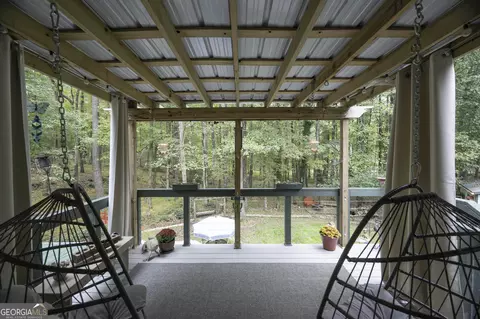 Exterior - 305 Edgemont Dr, Lagrange, GA 30240 photo 1 of 14