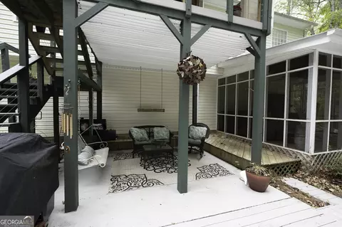 Exterior - 305 Edgemont Dr, Lagrange, GA 30240 photo 9 of 14