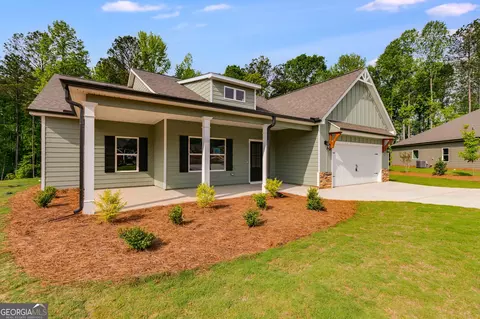 8981 Callaway Dr, Winston, GA 30187