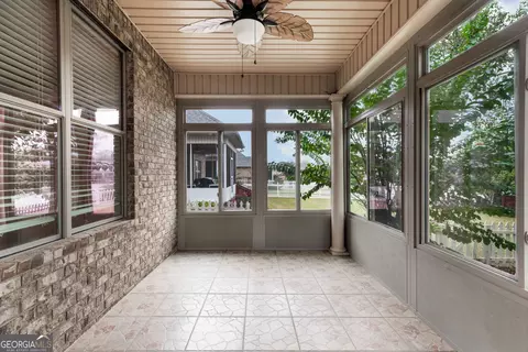 Exterior - 518 Eagle Springs Dr, Centerville, GA 31028 photo 6 of 10